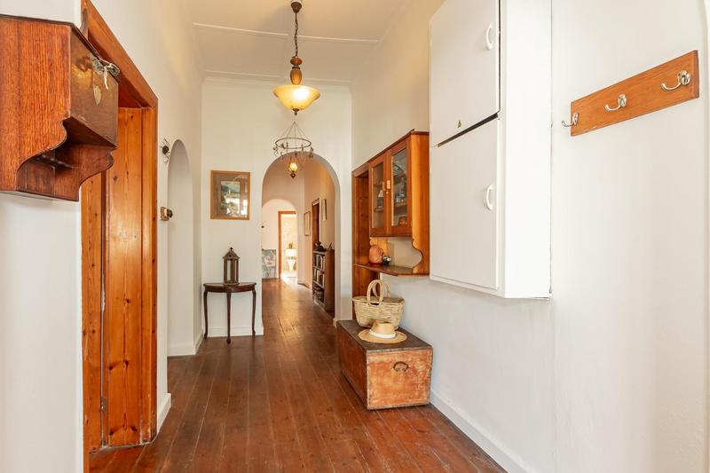 4 Bedroom Property for Sale in Kenilworth Western Cape
